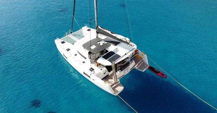 Rent a catamaran in Mykonos Marina - Lagoon 42