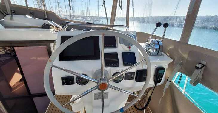 Louer catamaran à Marina Cala de Medici - Saona 47
