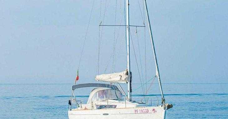 Rent a sailboat in Marina di San Vicenzo - Oceanis 34