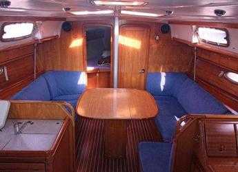 Alquilar velero en Marina di San Vicenzo - Bavaria 37 Cruiser
