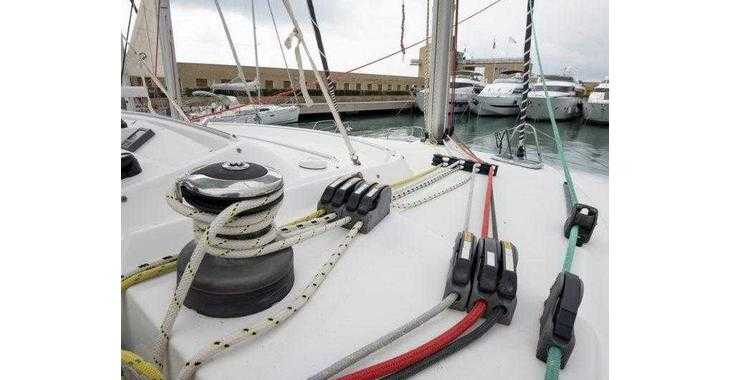 Rent a catamaran in Marina di San Vicenzo - Lagoon 440