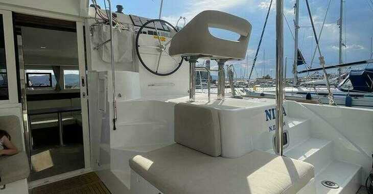 Rent a catamaran in Volos - Lagoon 40