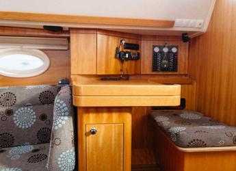 Chartern Sie segelboot in Kavala - Marina Perigialiou - Elan 434