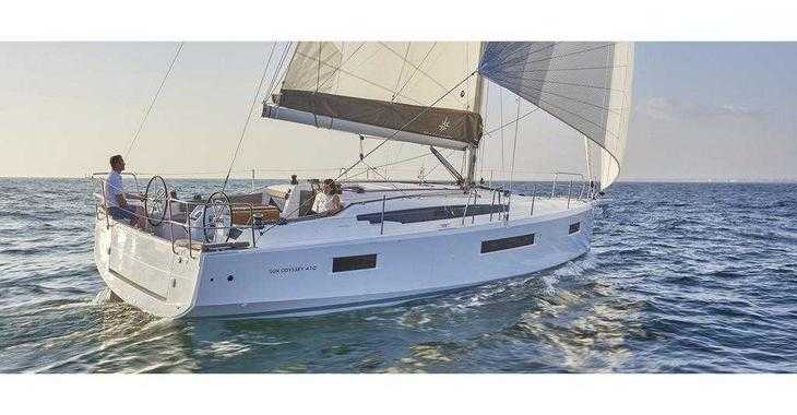 Alquilar velero en Kavala - Marina Perigialiou - Sun Odyssey 410
