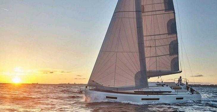 Rent a sailboat in Kavala - Marina Perigialiou - Sun Odyssey 410