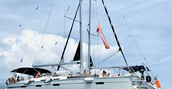 Rent a sailboat in Kavala - Marina Perigialiou - Bavaria 40