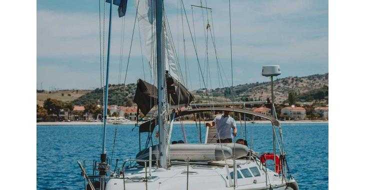 Rent a sailboat in Nikiti - Sun Odyssey 40.3