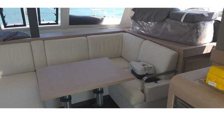 Rent a catamaran in Adaköy Marina - Isla 40