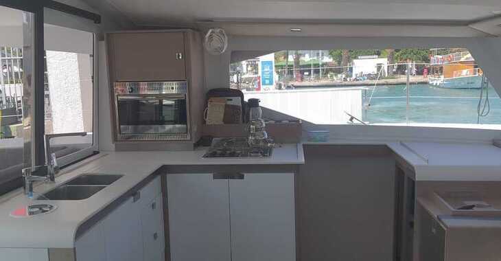 Rent a catamaran in Adaköy Marina - Isla 40