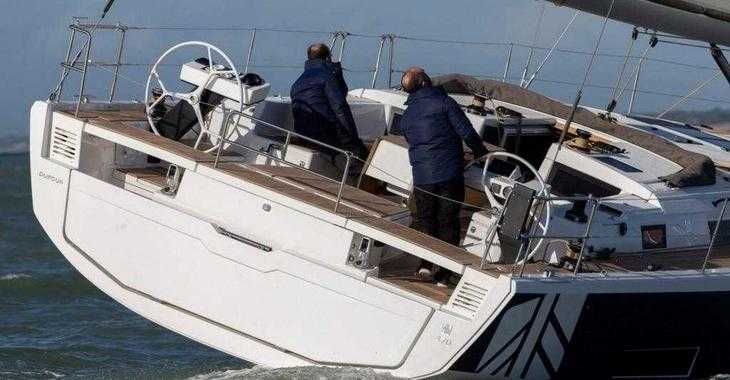 Rent a sailboat in Skopea Marina - Dufour 470 Grand Large