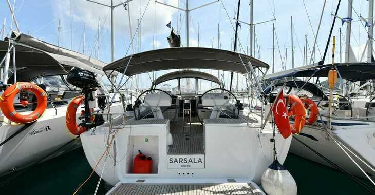 Rent a sailboat in Marinturk Village Port - Hanse 458