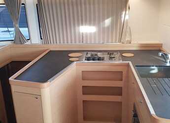 Rent a catamaran in Rhodes Marina - Lagoon 42