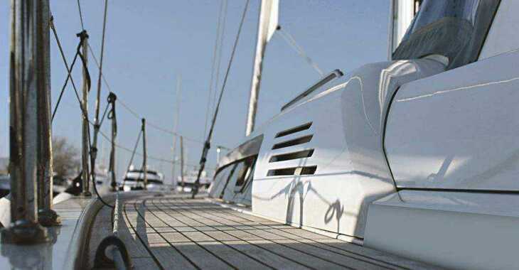 Rent a sailboat in Lavrion Marina - Oceanis 51.1