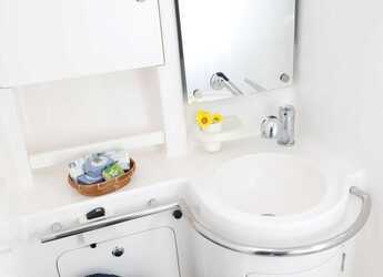 Chartern Sie segelboot in Marina Zeas - Ocean Star 56.1