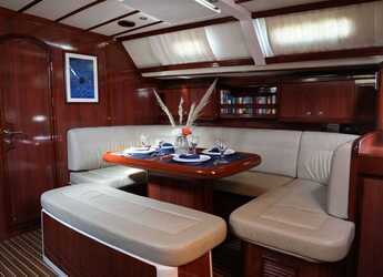 Chartern Sie segelboot in Marina Zeas - Ocean Star 56.1