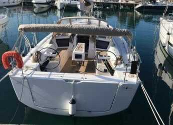 Chartern Sie segelboot in Molosiglio - Darsena Acton - Dufour 430 GL