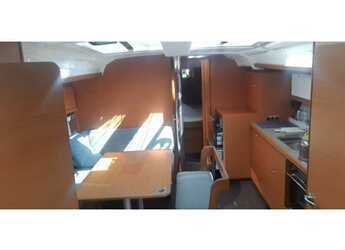 Chartern Sie segelboot in Molosiglio - Darsena Acton - Dufour 430 GL