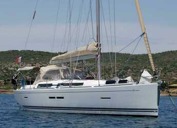 Rent a sailboat in Salerno - Dufour 405
