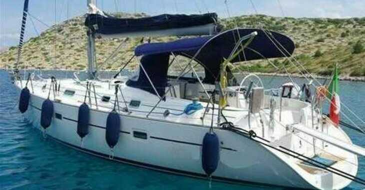 Rent a sailboat in Salerno - Oceanis 411