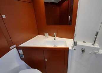 Chartern Sie segelboot in Adaköy Marina - Oceanis 45