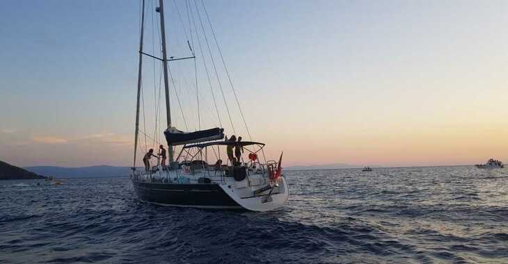 Rent a sailboat in Marina di Palermo La Cala - Beneteau 50