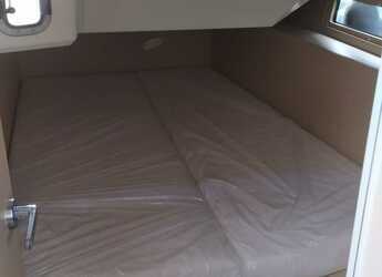 Rent a sailboat in Athens Marina - Oceanis 40.1