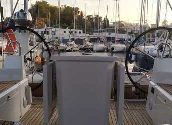 Rent a sailboat in Athens Marina - Oceanis 40.1