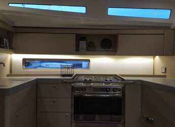 Rent a sailboat in Athens Marina - Oceanis 40.1