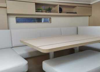 Rent a sailboat in Athens Marina - Oceanis 40.1