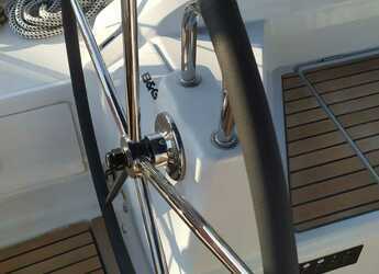 Rent a sailboat in Athens Marina - Oceanis 40.1