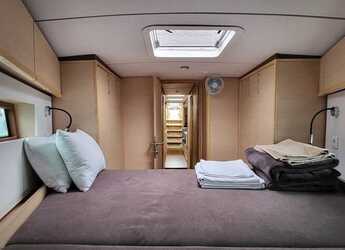 Rent a sailboat in Punat - D&D Kufner54.Univerzum (AC+Gen+Solar)