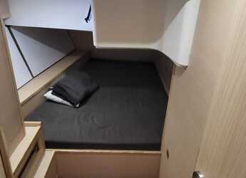 Rent a sailboat in Punat - D&D Kufner54.Univerzum (AC+Gen+Solar)