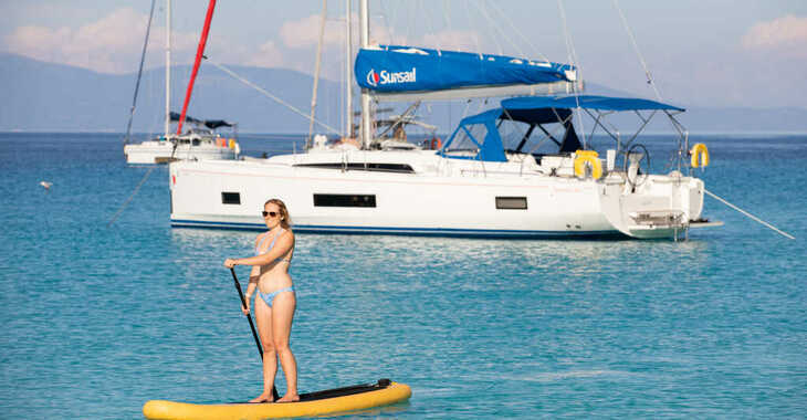 Alquilar velero en Marina Zeas - Sunsail 46.4 (Premium Plus)