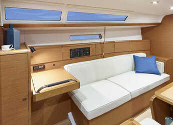 Alquilar velero en Nidri Marine - Sunsail 38.0 (Premium)