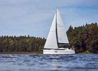 Rent a sailboat in Marina di Chiaiolella - Sunsail Sun Odyssey 319 (Classic)