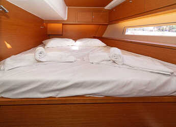 Rent a sailboat in Kos Marina - Dufour 470