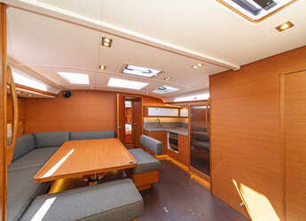 Rent a sailboat in Kos Marina - Dufour 470