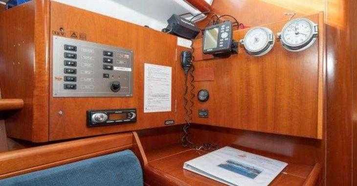 Chartern Sie segelboot in Vliho Yacht Club - Beneteau Oceanis 343