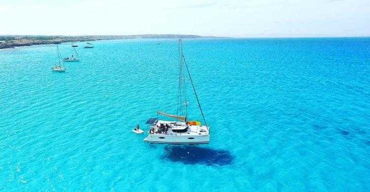Louer catamaran à Playa Talamanca - Fountain Pajot Helia 44