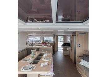 Rent a catamaran in Fort Burt Marina - Bali 5.4 4 cab