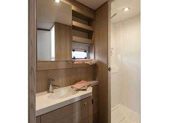 Rent a catamaran in Fort Burt Marina - Bali 5.4 4 cab