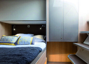 Rent a catamaran in Fort Burt Marina - Bali 5.4 4 cab