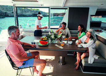 Rent a catamaran in Fort Burt Marina - Bali 5.4 4 cab