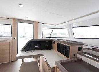 Rent a catamaran in Fort Burt Marina - Bali 5.4 4 cab