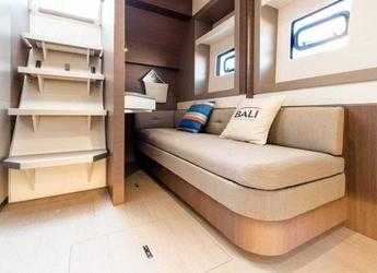 Rent a catamaran in Fort Burt Marina - Bali 5.4 4 cab