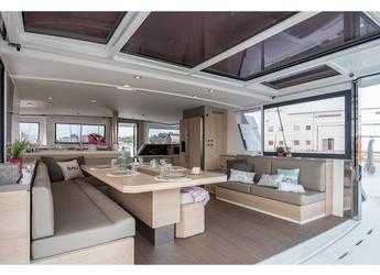 Rent a catamaran in Fort Burt Marina - Bali 5.4 4 cab