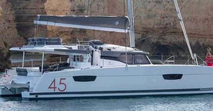 Rent a catamaran in Maya Cove, Hodges Creek Marina - Fountaine Pajot Elba 45 - 4 + 2 cab.