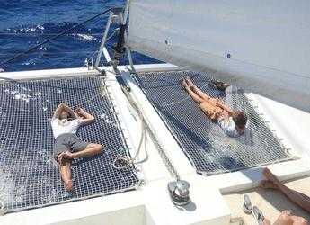 Rent a catamaran in Anse Marcel Marina (Lonvilliers) - Lagoon 450 F - 4 + 2 cab.