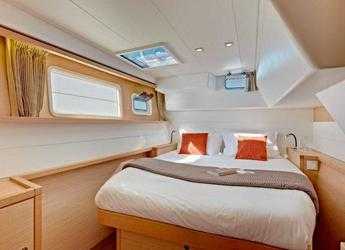 Rent a catamaran in Anse Marcel Marina (Lonvilliers) - Lagoon 450 F - 4 + 2 cab.