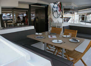 Rent a catamaran in Marina Uturoa - Bali 4.5 - 4 + 2 cab.
